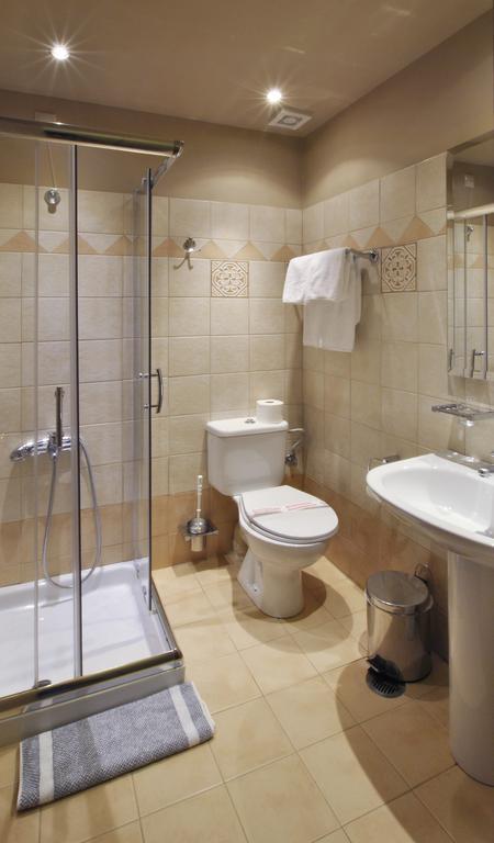 Kentrikon Hotel Langadia Room photo