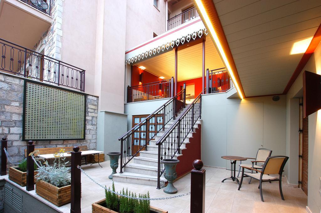 Kentrikon Hotel Langadia Exterior photo