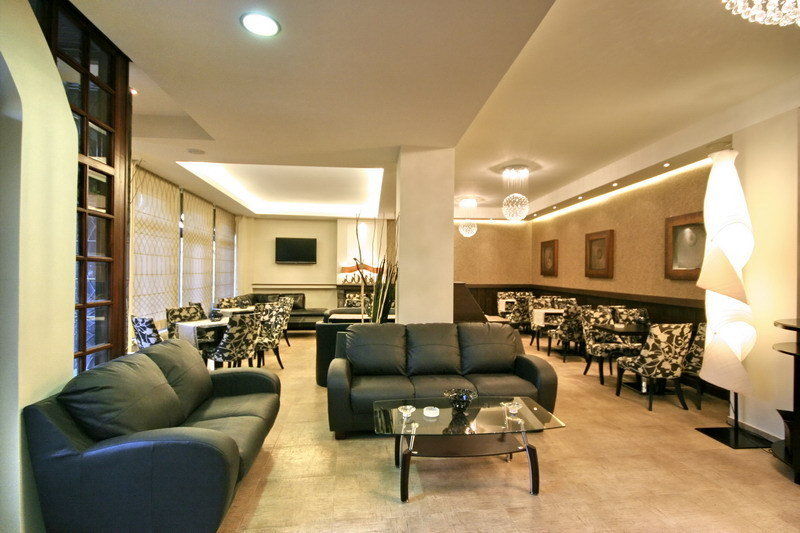 Kentrikon Hotel Langadia Exterior photo