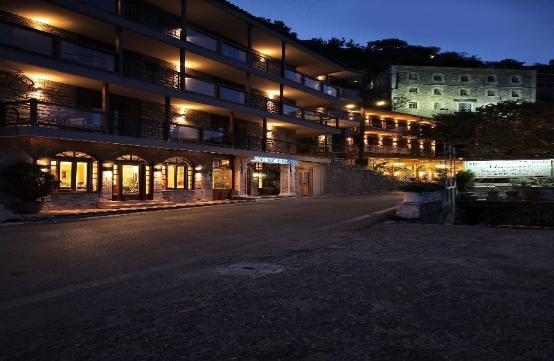 Kentrikon Hotel Langadia Exterior photo